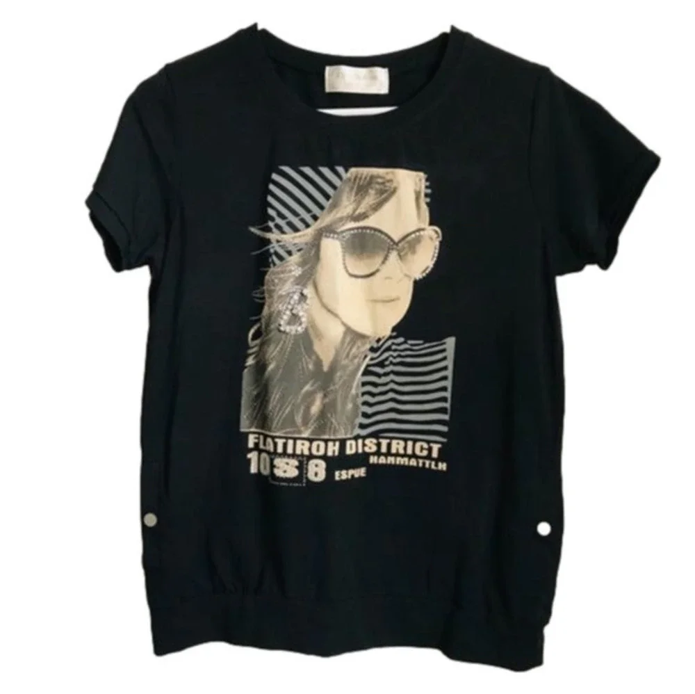 NWOT Black T-Shirt w/ Pockets